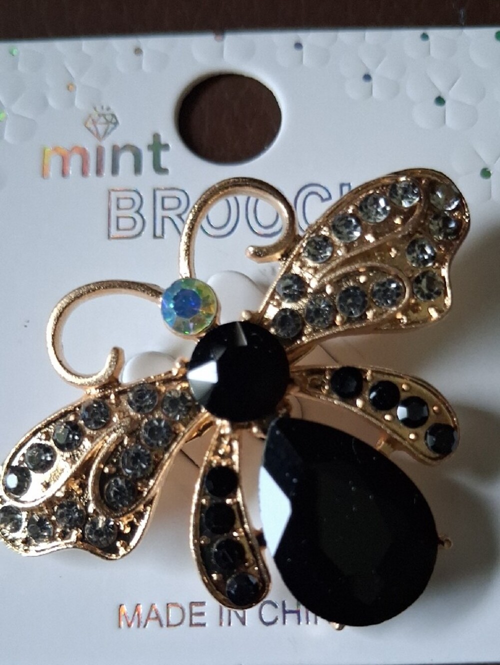Accessories Subcategory Identification - Picture 3 of 5